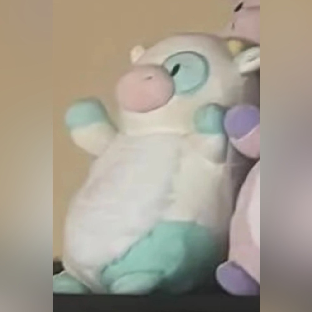 10” Belana Hug Mee with fuzzy belly